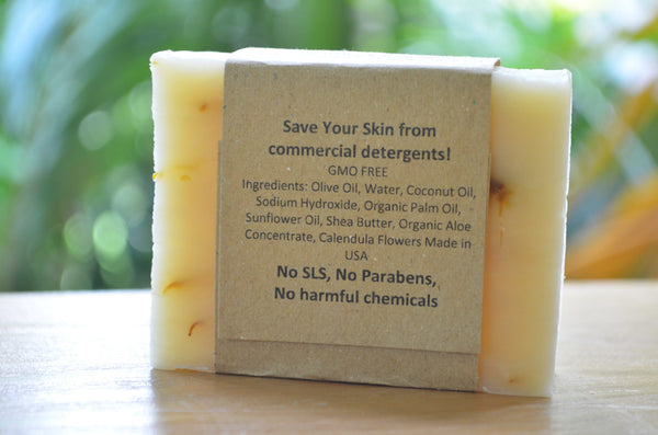 Aloe Calendula (GMO-free) (Great on eczema, rash, sunburn, insect bites, dry and sensitive skin!)